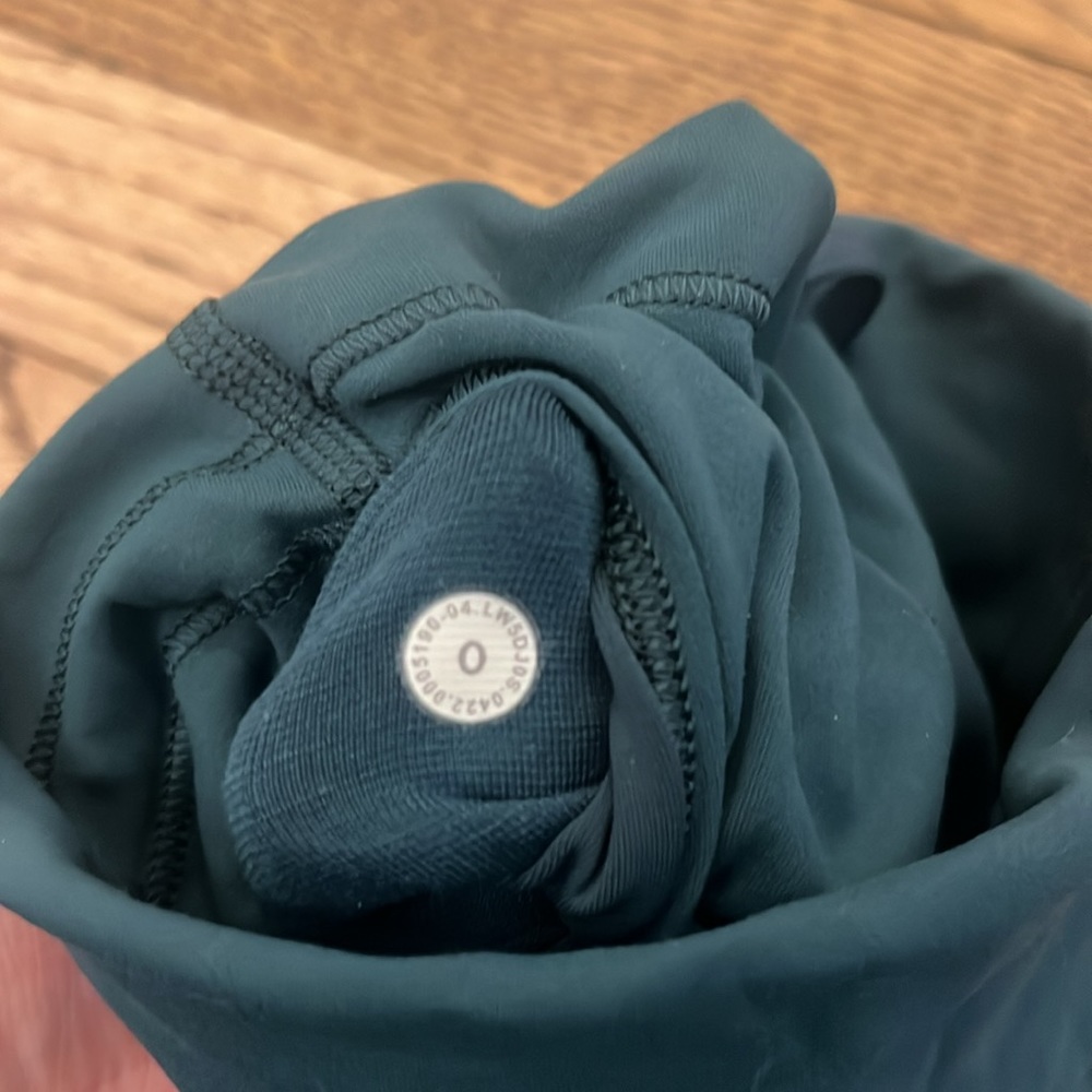 Lululemon Wunder Train leggings - Picture 3 of 3